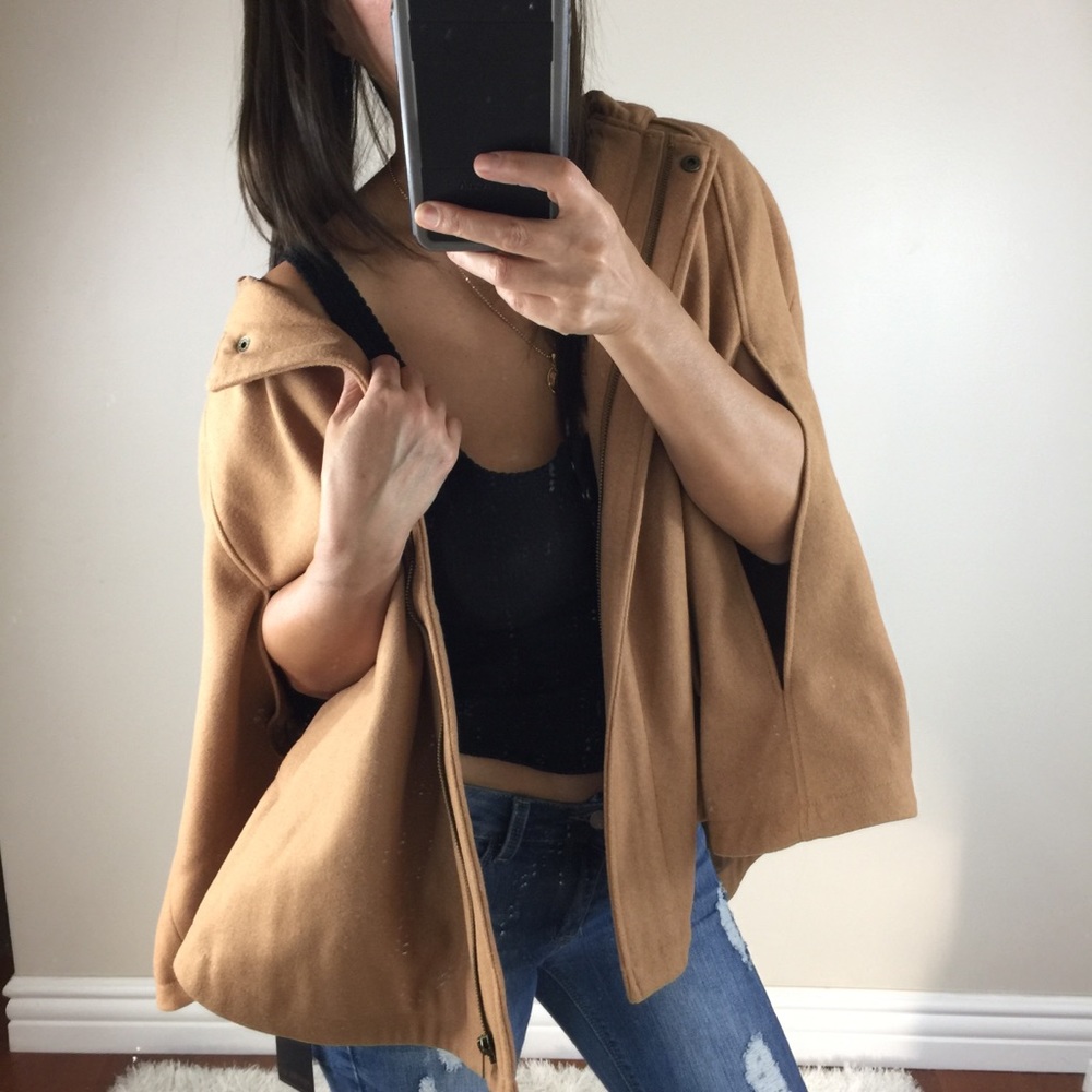 Last One Sz Large  ! Forever 21 Cape w/ hood - Picture 2 of 7